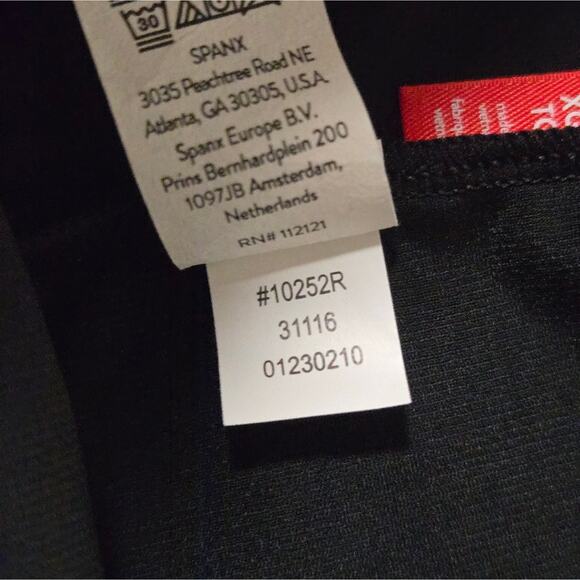 SPANX Spanxshape Black Shaping Panties Invisible Mid-Thigh Short womens XL - Picture 10 of 13